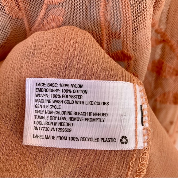 Xhilaration Target NWOT Peach Lace Over Shirt S - Picture 8 of 10